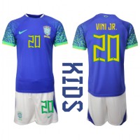 Brasilien Vinicius Junior #20 Bortadräkt Barn VM 2022 Kortärmad (+ Korta byxor)
